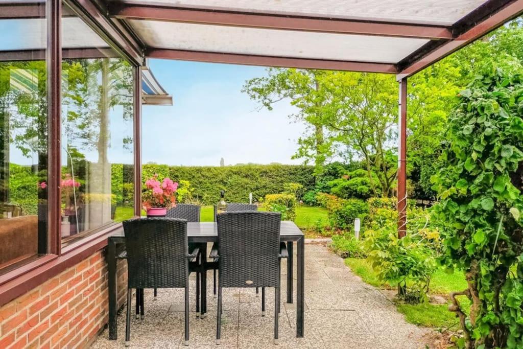Zeeuwse Rust Stavenisse Villa Exterior photo